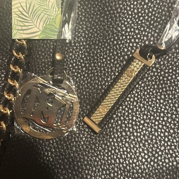 Badgley Mischka Black Decorative Chain Large Tote black gold tone NWT - Picture 7 of 11